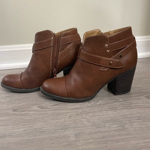Naturalizer Booties